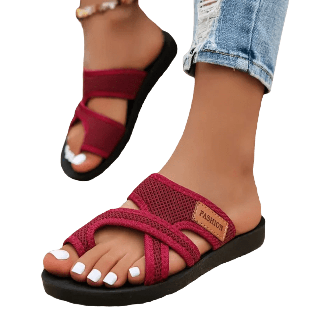 Celia | Gleitsandalen aus perforiertem Mesh