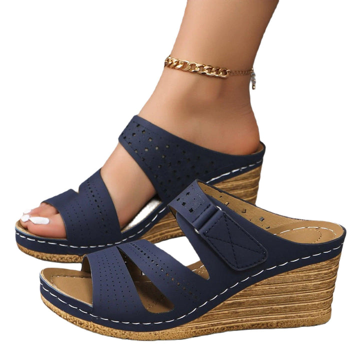 Jianna | Peep-Toe-Keilsandalen